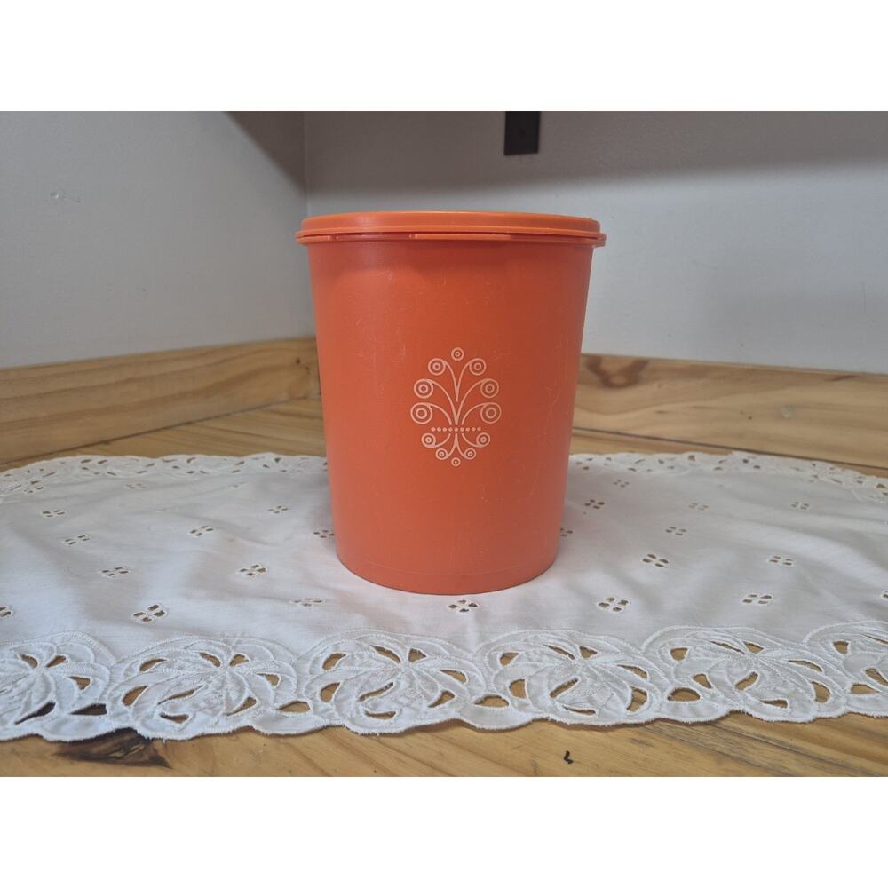 Vintage 70"s Tupperware Harvest Orange Canister #807-12 (7” tall) & Lid